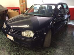 VOLKSWAGEN GOLF full